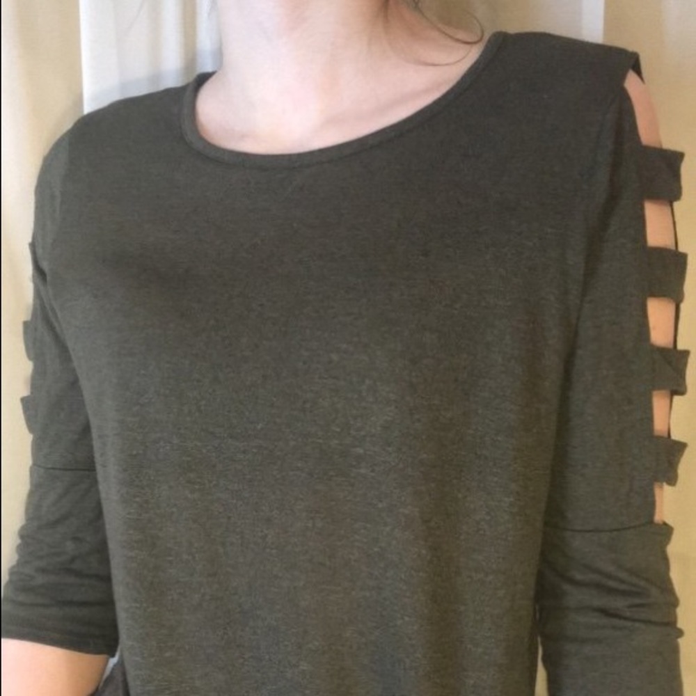 Cold shoulder top